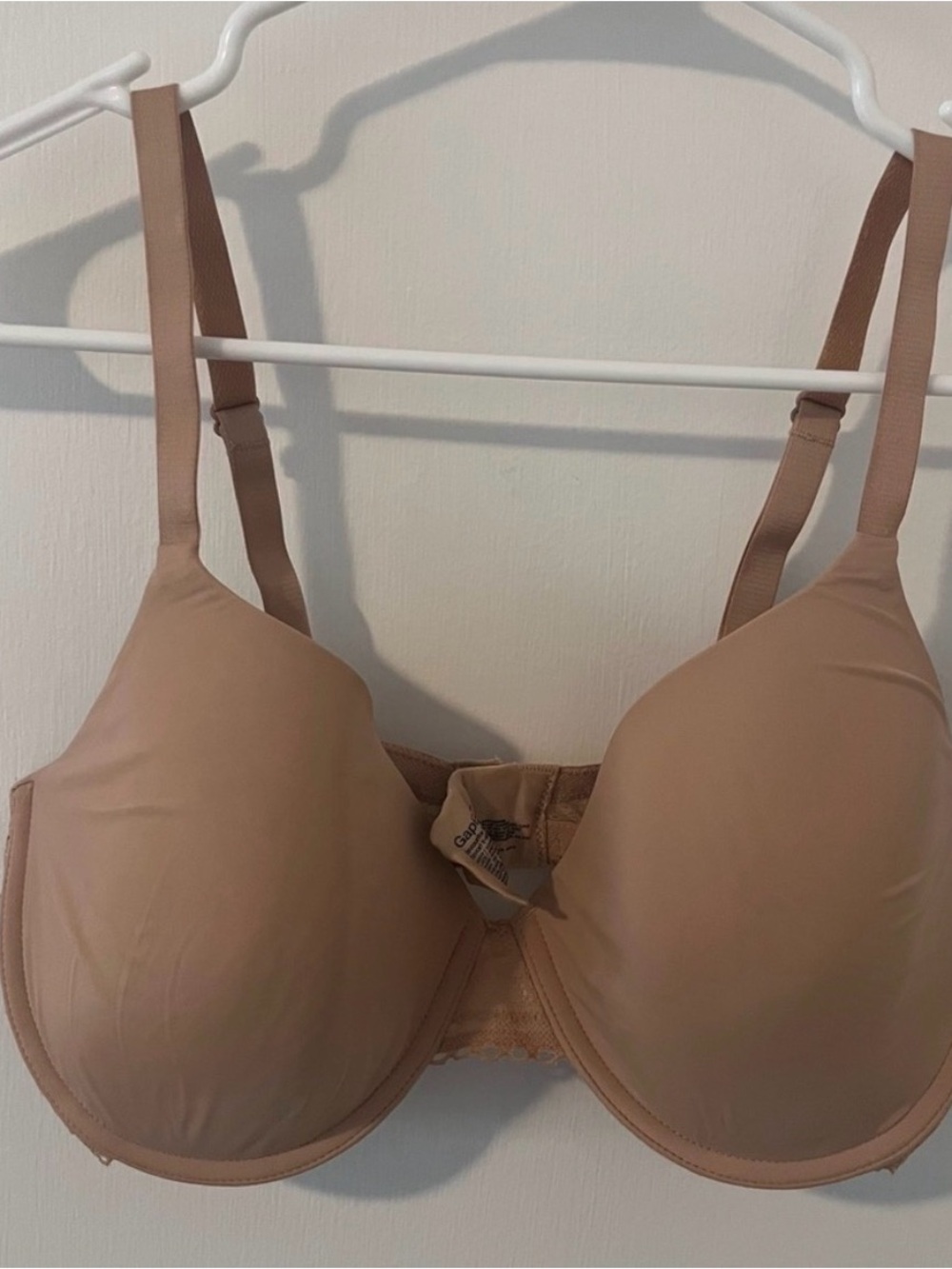 GapBody Favorite T-Shirt Lace Bra Underwire Full Coverage Nude Tan 34DD